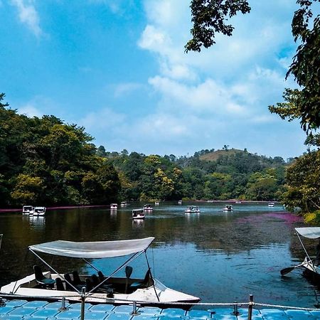 Wayanad Snow Vibes Villa Витири Екстериор снимка