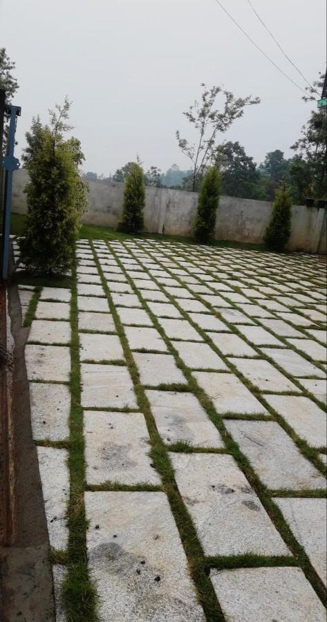Wayanad Snow Vibes Villa Витири Екстериор снимка