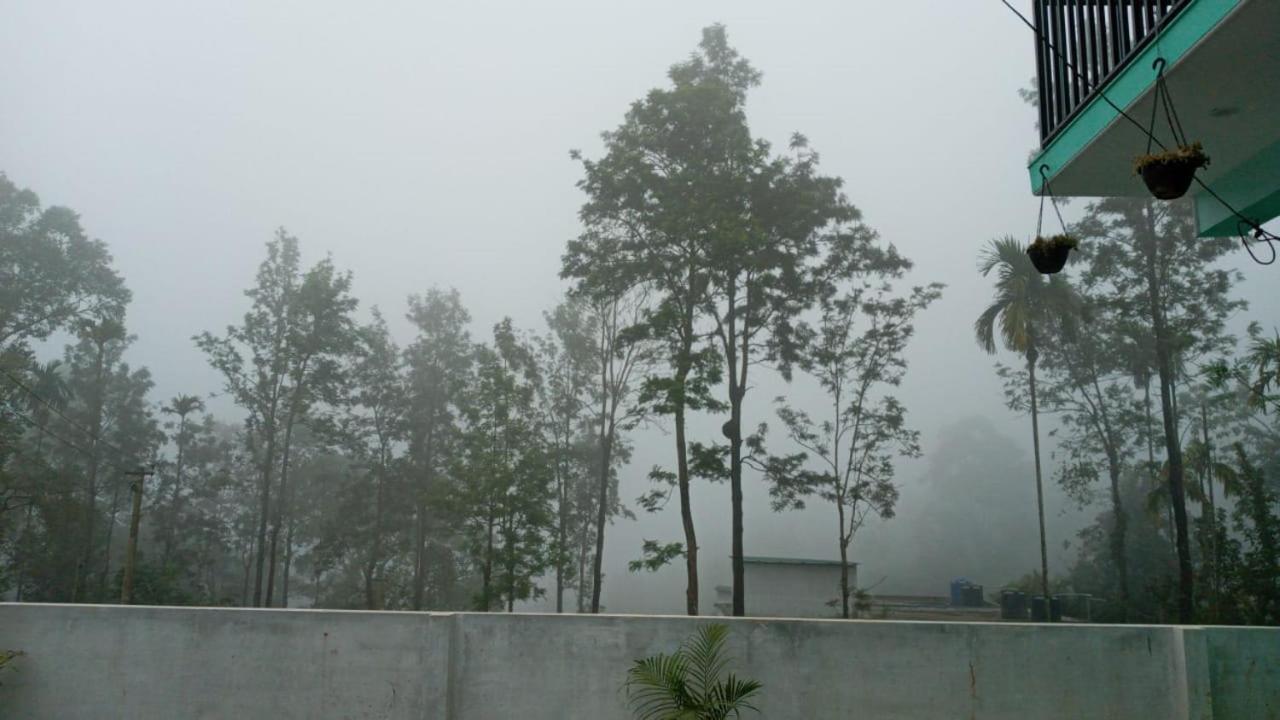 Wayanad Snow Vibes Villa Витири Екстериор снимка
